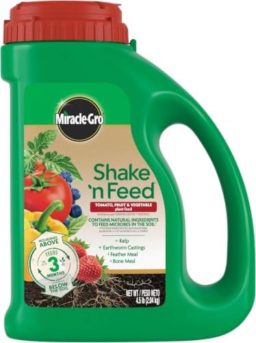 Miracle-Gro Shake 'n Feed Tomato, Fruit and Vegetable Plant Food, for Outdoor In-Ground and Potted Plants, Feeds up to 3 Months, 4.5 lbs. (Pack of 6) by Unknown