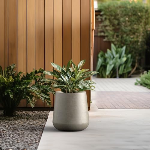 Kante Small Round Curved Weathered Concrete Planter 11.8" Dia, Outdoor - Image 4