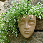 Geometric Face Wall Hanging Planter for Indoor Plant Display, A - Image 4