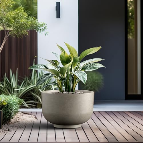 Kante Accent Round Pedestal Weathered Concrete Planter 17.7" Dia, Outdoor - Image 5