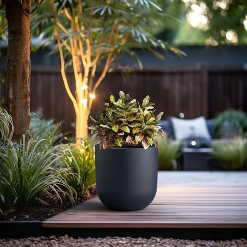 Kante Large Round Capsule Charcoal Concrete Planter 16.5" Dia, Outdoor - Image 4