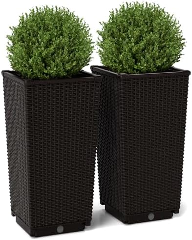 GIANTEX Outdoor Wicker Flower Pot Dark Brown Set of 2, 23 Inch Tall by Giantex